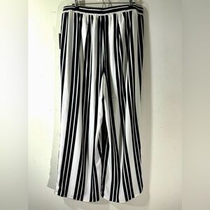 Eloquii Black And White Stripe Wide Leg Palazzo pants NWOT